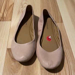 Lucky brand flats